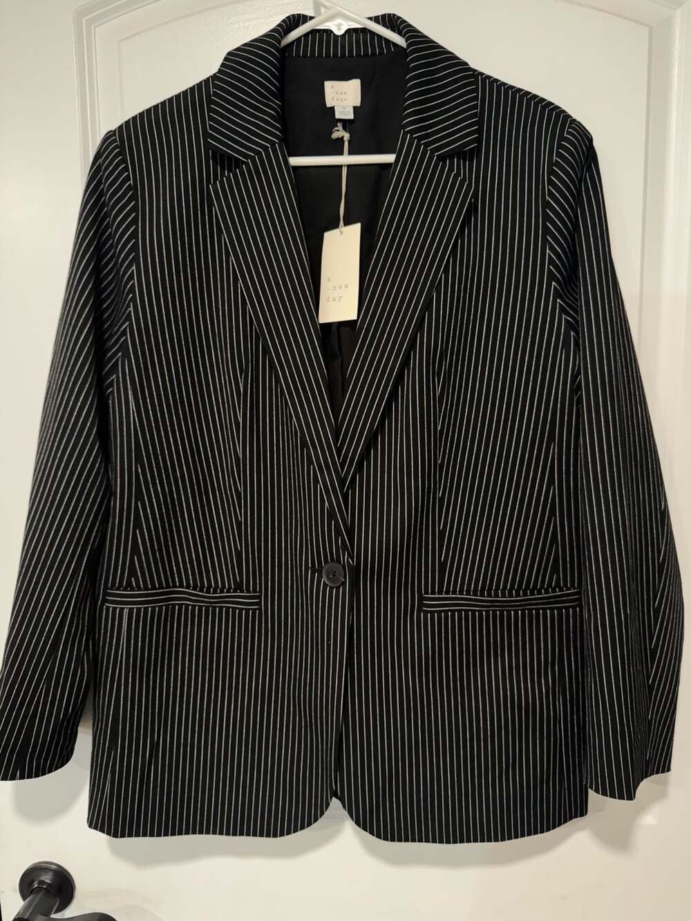 Black Pinstripe Blazer Office Siren Y2K Corporate Dark Academia Women’s Medium